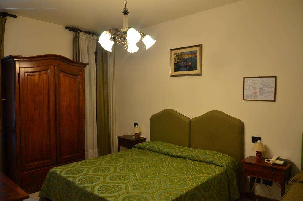 Hotel Iris Venezia Rom bilde