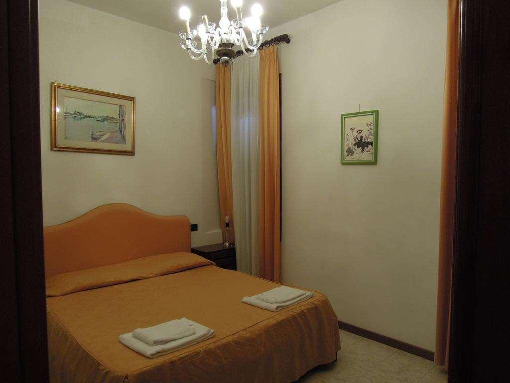 Hotel Iris Venezia Rom bilde